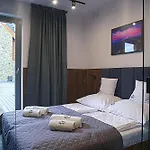 Апартаменти Rajski 205 Z Prywatnym Jacuzzi Na Balkonie Z Widokiem Na Gory Шклярська Поремба